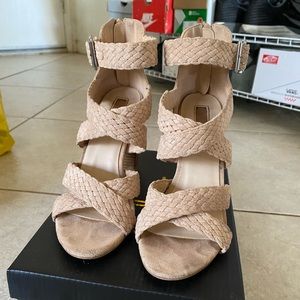 Size 6 Nude/Taupe Faux Suede Braided Heels